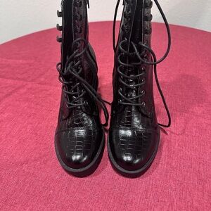 Black Lace-Up Women's Boots size 8
